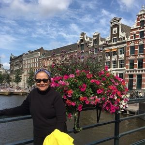 Meet your Posher, Norlyn